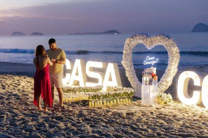 Sunrise Beach Marriage Proposal in Rio de Janeiro: Guilherme and Gabriele – photo 3
