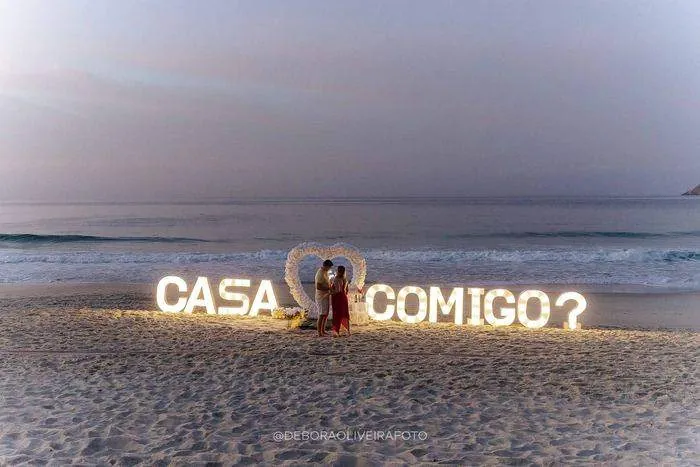 Sunrise Beach Marriage Proposal in Rio de Janeiro: Guilherme and Gabriele – photo 5