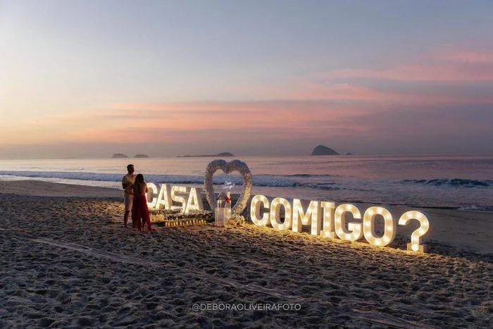 Sunrise Beach Marriage Proposal in Rio de Janeiro: Guilherme and Gabriele – photo 6
