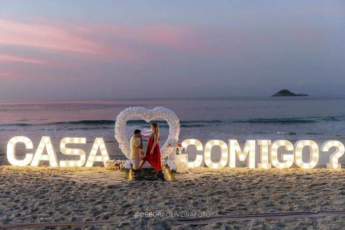 Sunrise Beach Marriage Proposal in Rio de Janeiro: Guilherme and Gabriele – photo 8