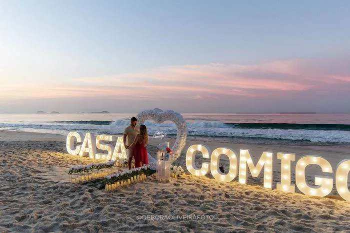 Sunrise Beach Marriage Proposal in Rio de Janeiro: Guilherme and Gabriele – photo 17