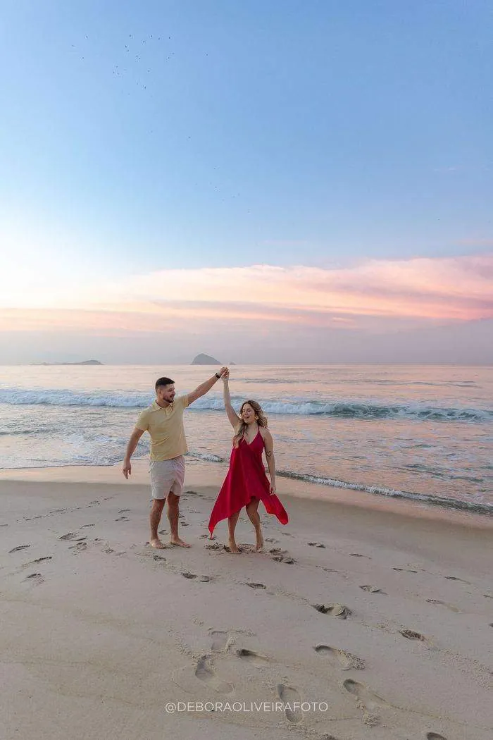 Sunrise Beach Marriage Proposal in Rio de Janeiro: Guilherme and Gabriele – photo 24
