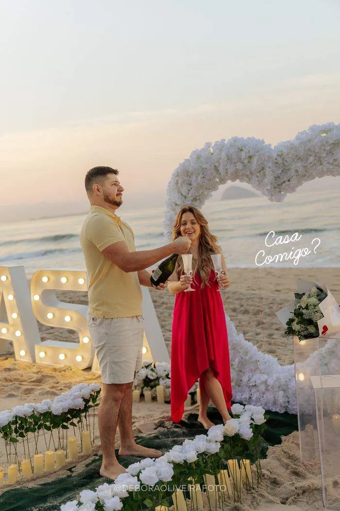 Sunrise Beach Marriage Proposal in Rio de Janeiro: Guilherme and Gabriele – photo 33