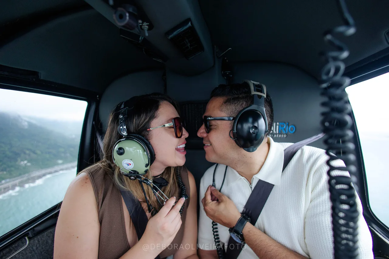 Helicopter flight over the Rio de Janeiro coastline after the proposal