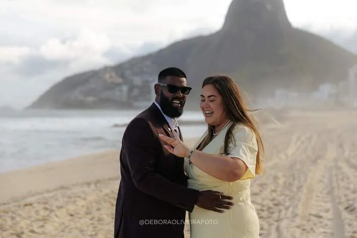 Ipanema Beach Marriage Proposal in Rio de Janeiro: Mathieu & Lou – photo 9